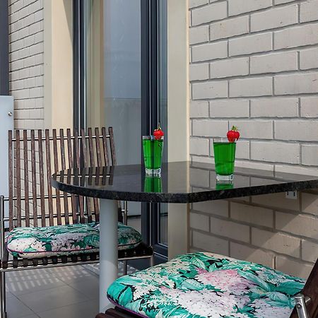 Na Wydmach Sea View By Renters Prestige Lägenhet Międzywodzie Exteriör bild
