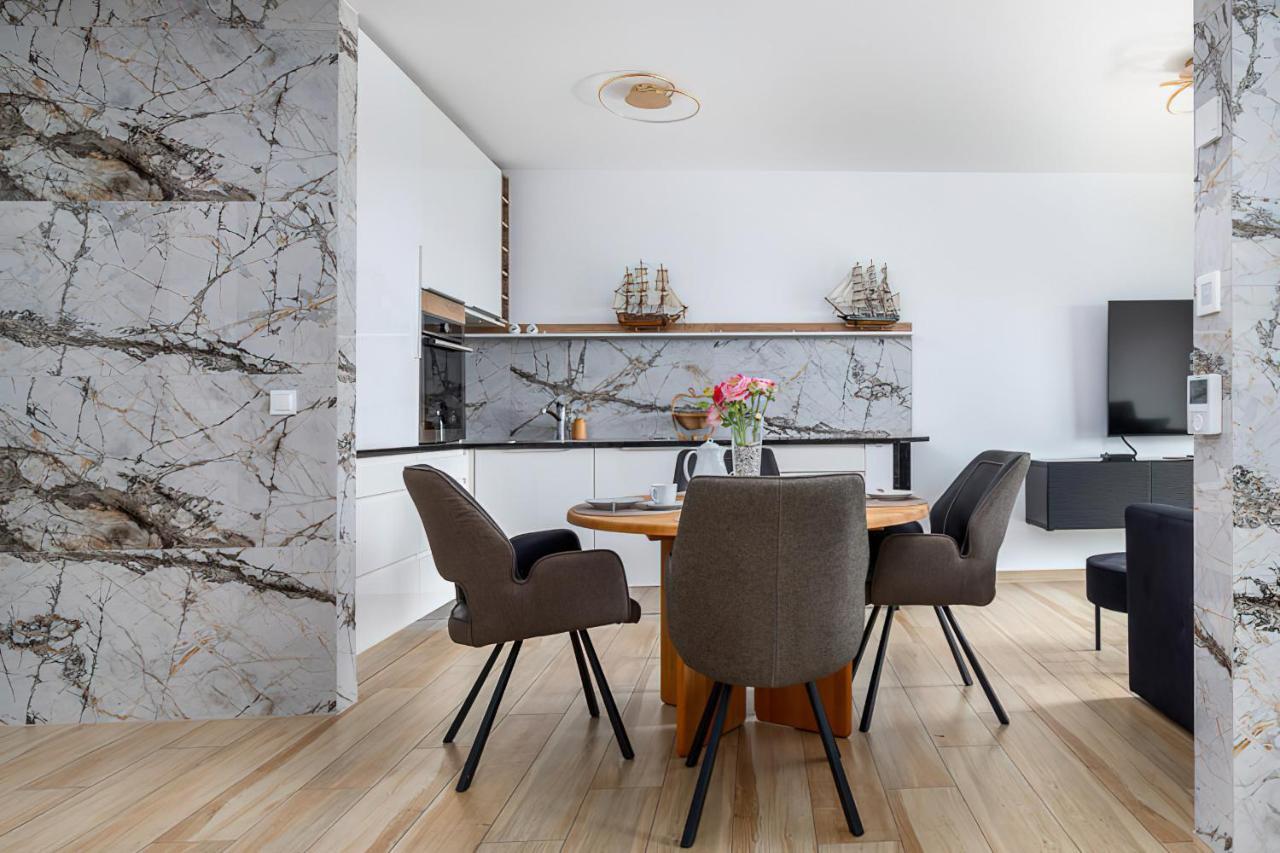 Na Wydmach Sea View By Renters Prestige Lägenhet Międzywodzie Exteriör bild